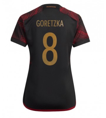 Tyskland Leon Goretzka #8 Bortatröja Kvinnor VM 2022 Kortärmad